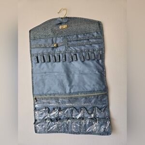 Adrianne Vittadini Blue Jewelry Organizer